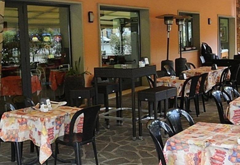 Arlecchino Hotel Castel San Pietro Terme Exterior photo